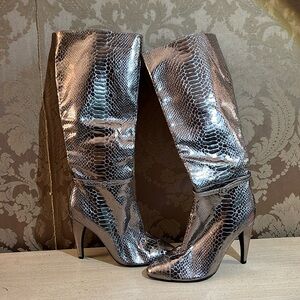 Sam Edelman silver boots heels NWOT size 6 1/2 snake skin pattern shoes new heel